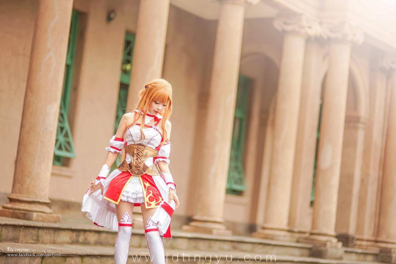 Cosplay福利/《刀剑神域》亚丝娜cos