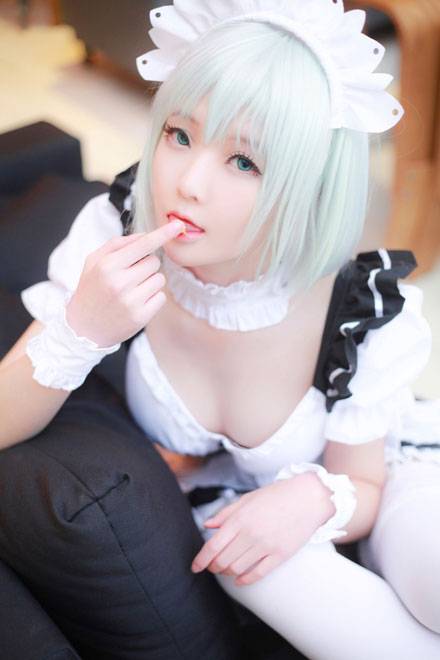 Cosplay福利/贫乳少女舰娘伊19死库水cosplay