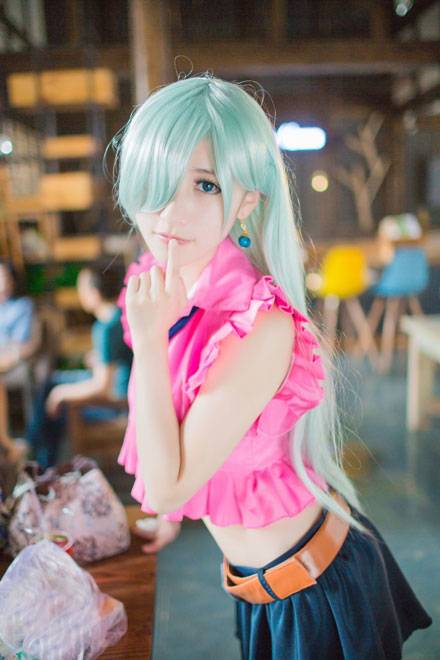 Cosplay福利/甜美萌妹《七原罪》伊丽莎白COS