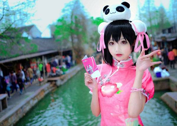 Cosplay福利/东条希同人旗袍萌妹爆乳COS