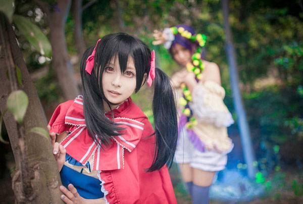 Cosplay福利/矢泽妮可小红帽&东条希精美COS