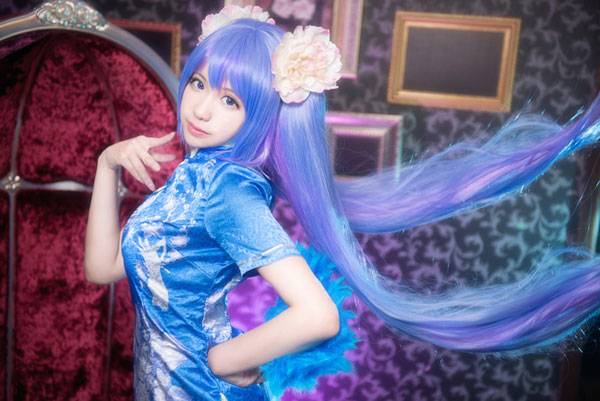 Cosplay福利/《VOCALOID》MIKU白丝旗袍COS