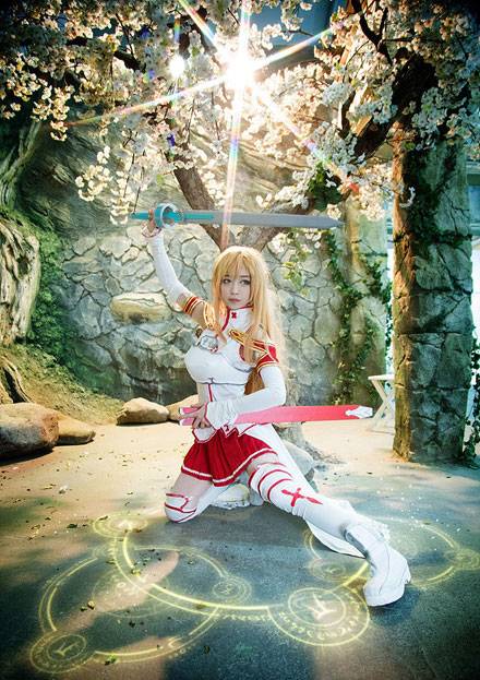 Cosplay福利/螺旋猫Tomia亚丝娜白丝制服Cos