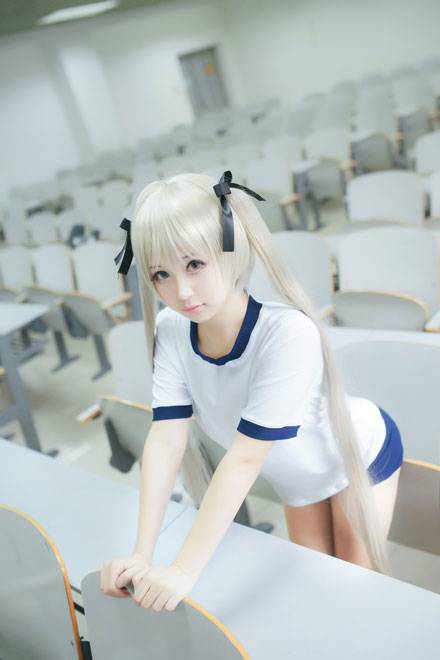 Cosplay福利/螺旋猫Tomia亚丝娜白丝制服Cos