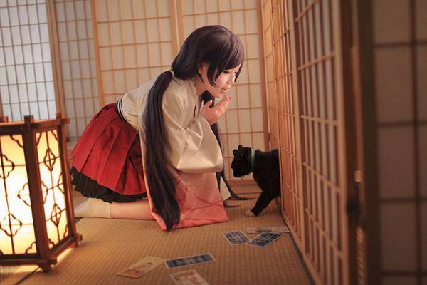 Cosplay福利/台湾“I级艳后”马友蓉赫斯缇雅COS