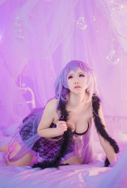 Cosplay福利/台湾“I级艳后”马友蓉赫斯缇雅COS