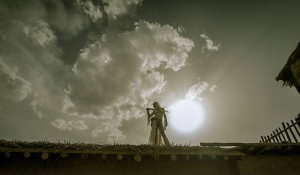 Cosplay福利/《剑网3》明教破军成女海报版精美COS