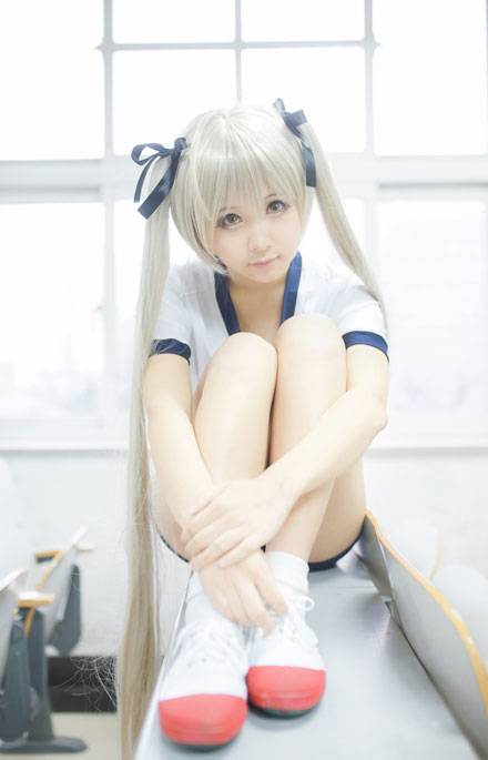 Cosplay福利/清纯萌妹春日野穹体操服COS