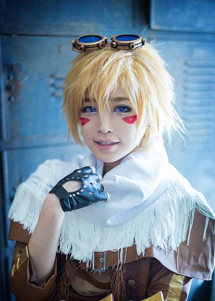 Cosplay福利/lol探险家ez螺旋猫tomia反串cos