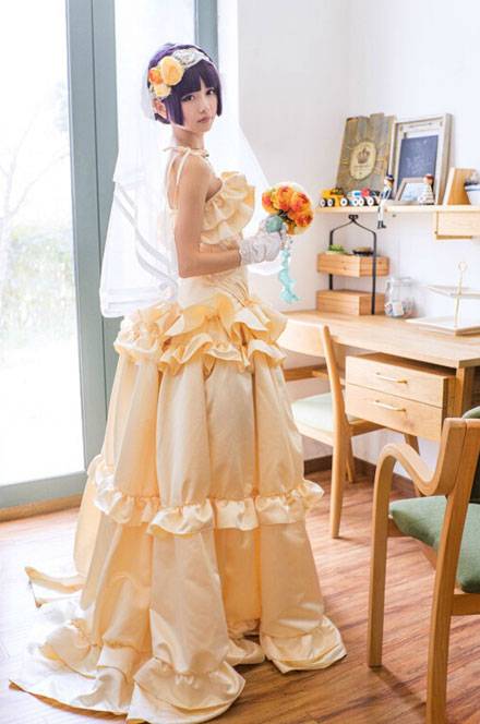 Cosplay福利/萝莉少女猫梓五更琉璃婚纱COS