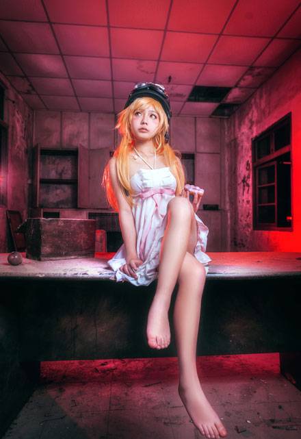 Cosplay福利/《伪物语》忍野忍神还原COS