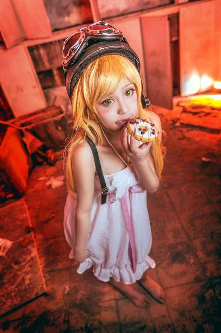 Cosplay福利/《伪物语》忍野忍神还原COS