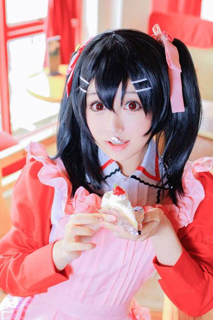Cosplay福利/清纯萌妹矢泽妮可女仆装COS