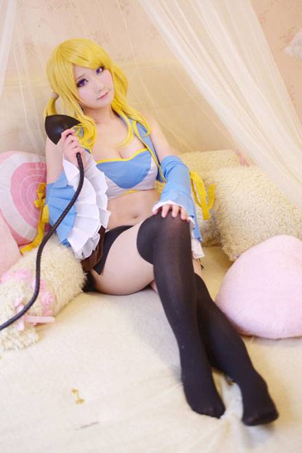 Cosplay福利/清纯萌妹亚丝娜睡衣COS