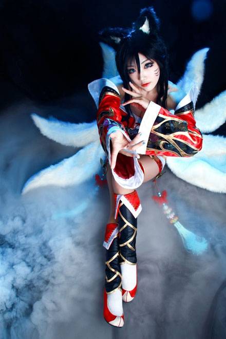Cosplay福利/LOL九尾妖狐阿狸性感COS