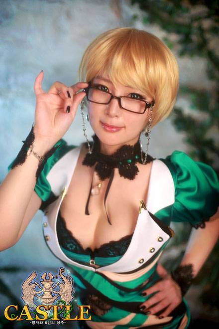 Cosplay福利/螺旋猫Tasha最新黑丝眼镜娘Cos