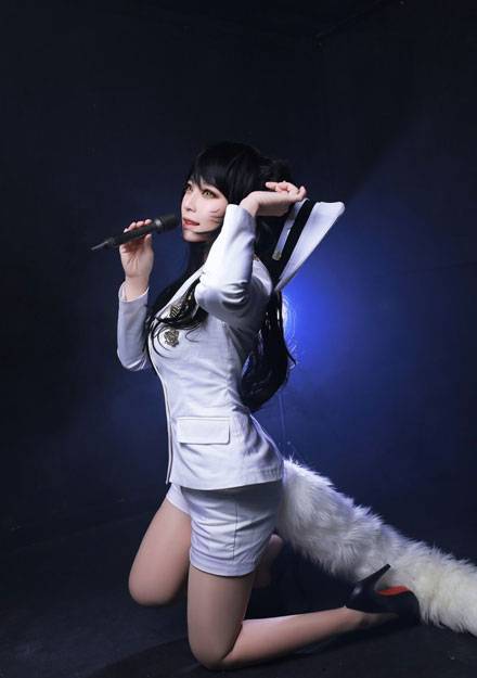 Cosplay福利/《剑风传奇》格里弗斯精美COS