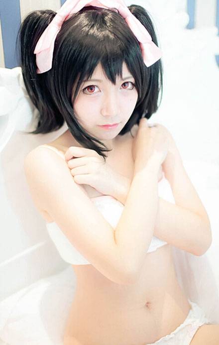Cosplay福利/清纯萌妹矢泽妮可同人内衣COS