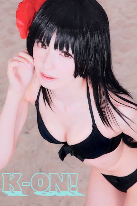 Cosplay福利/《轻音少女》秋山澪比基尼COS