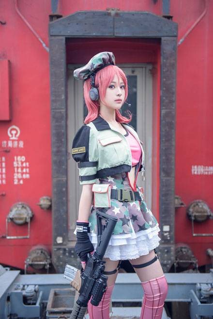 Cosplay福利/西木野真姬军服觉醒COS