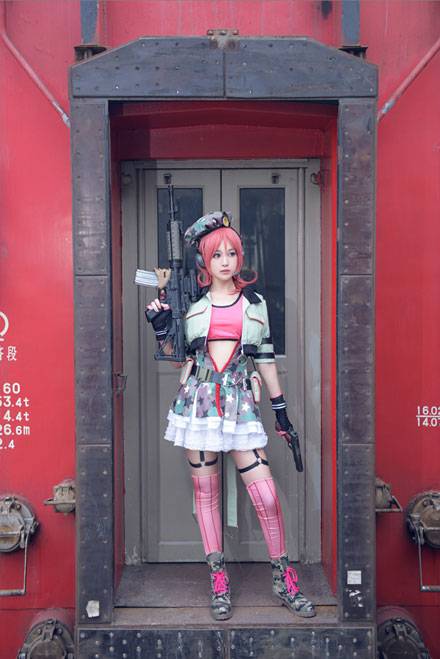 Cosplay福利/西木野真姬军服觉醒COS