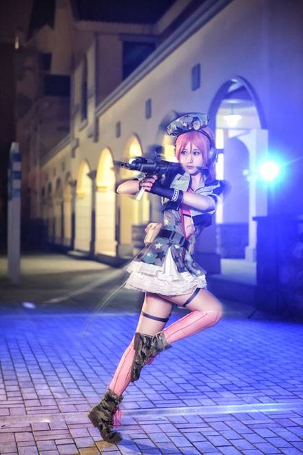 Cosplay福利/西木野真姬军服觉醒COS