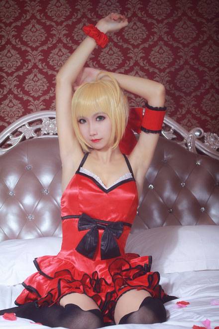 Cosplay福利/西木野真姬军服觉醒COS