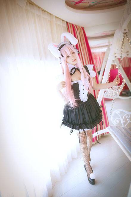 Cosplay福利/清纯萌妹索尼子黑丝女仆装COS