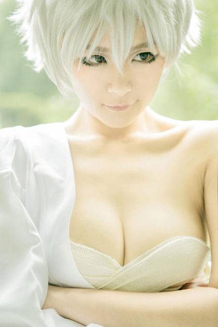 Cosplay福利/野猪桃桃宝《银魂》坂田银时COS