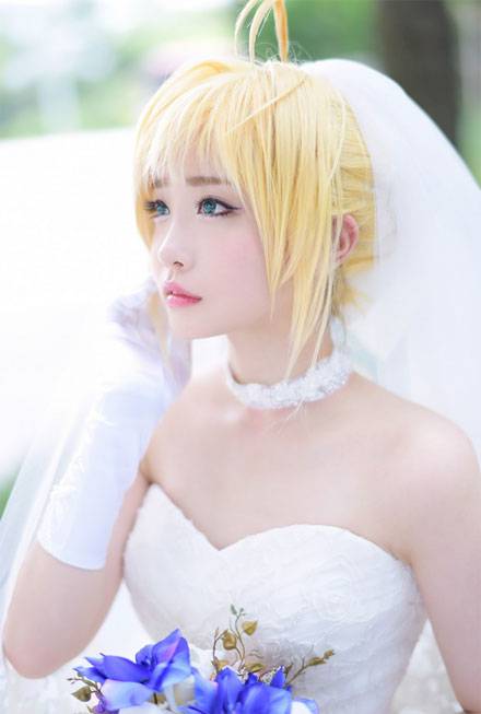 Cosplay福利/螺旋猫Tomia《Fate》Saber婚纱Cos