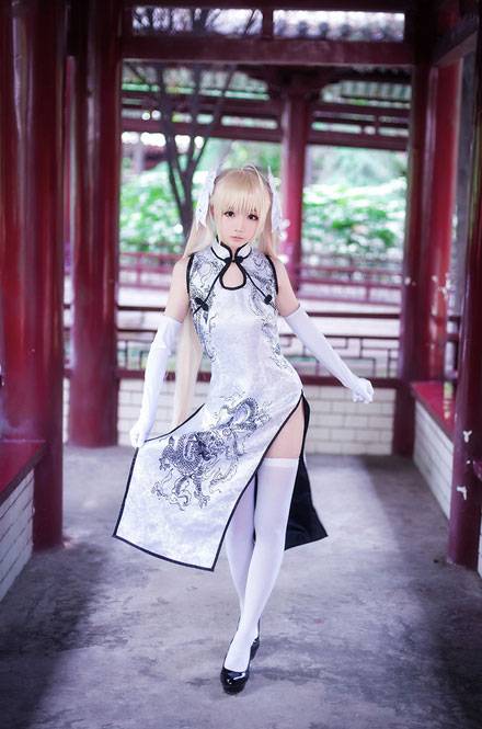 Cosplay福利/《Love Live！》东条希白兔Cos