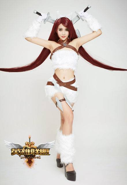 Cosplay福利/夏小薇不详之刃卡特琳娜精美COS