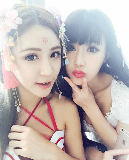 Cosplay福利/2015CJ新国际展馆于芷晴九尾妖狐COS