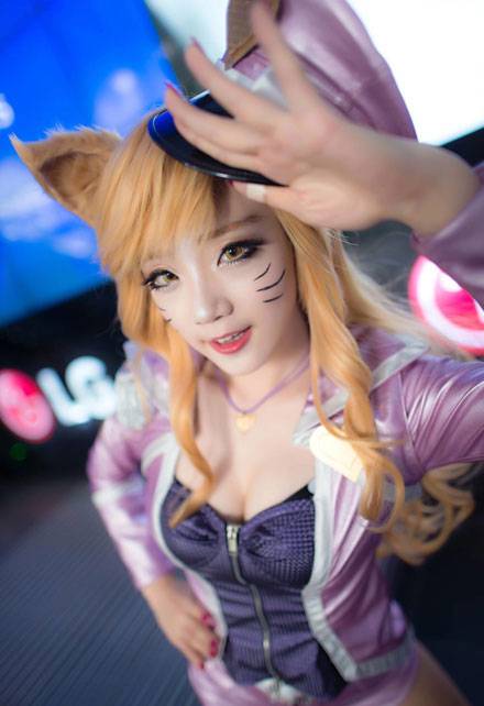 Cosplay福利/Miyuko《英雄联盟》偶像歌手阿狸Cos
