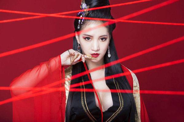 Cosplay福利/螺旋猫Tasha《盖世豪侠》东方教主Cos