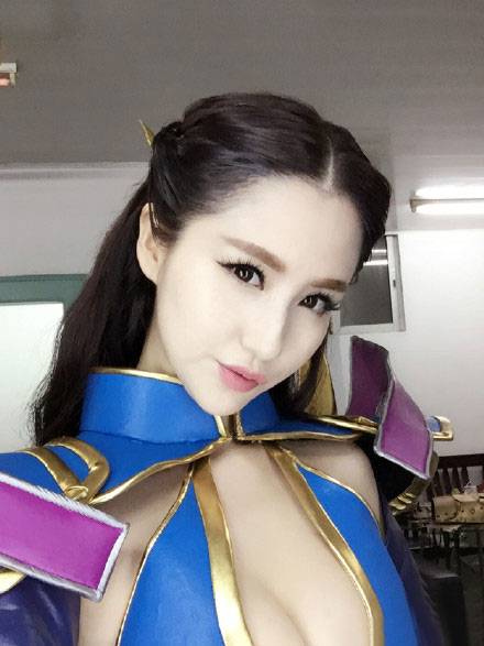 Cosplay福利/3D女神蓝燕《雷霆之怒》代言COS