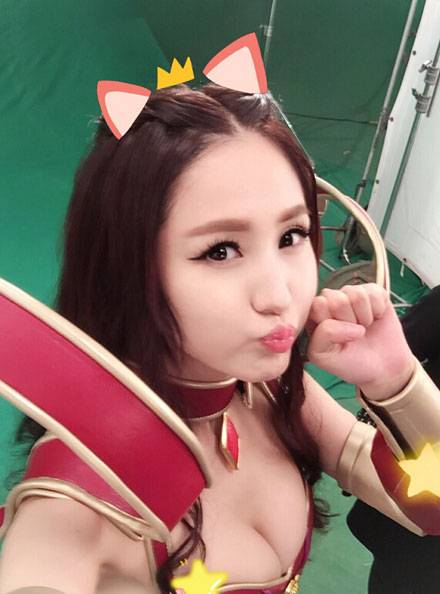 Cosplay福利/3D女神蓝燕《雷霆之怒》代言COS