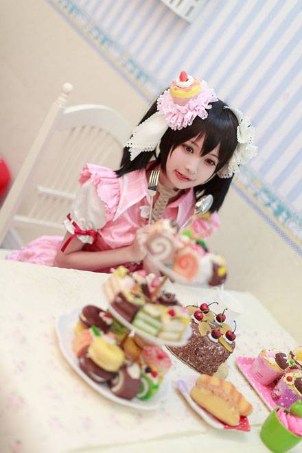 Cosplay福利/萌妹《Live Love!》矢泽妮可COS