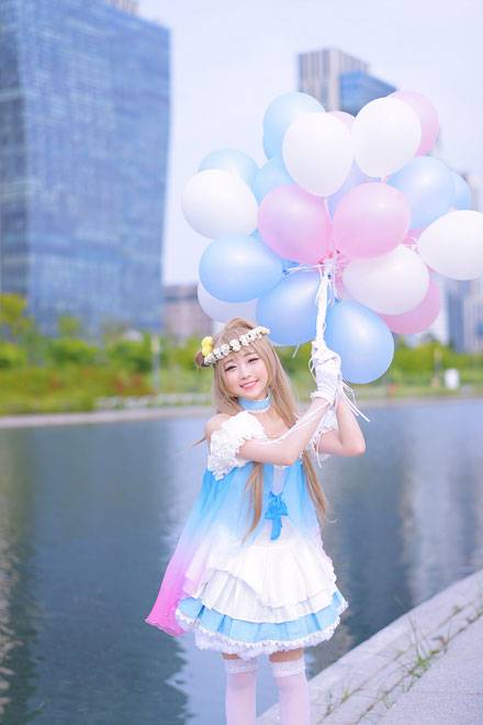 Cosplay福利/螺旋猫Tomia南小鸟白色情人节Cos