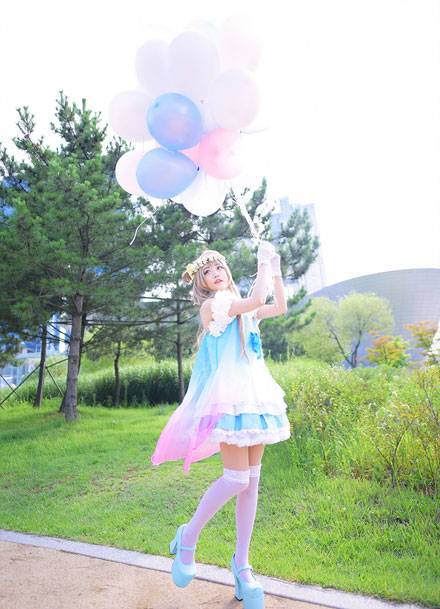 Cosplay福利/螺旋猫Tomia南小鸟白色情人节Cos