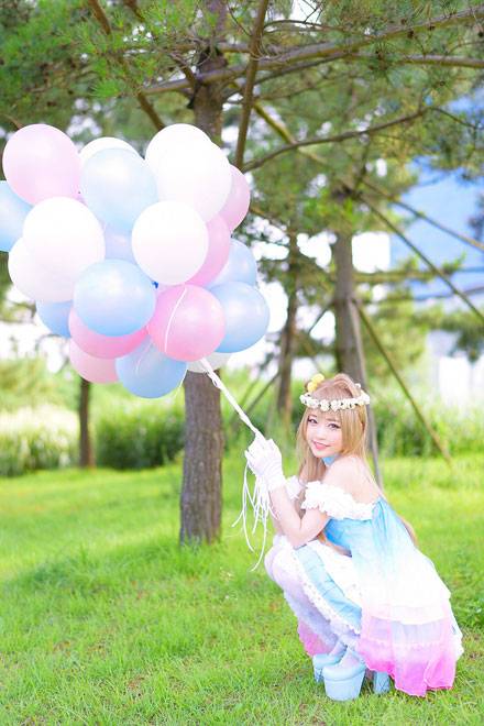 Cosplay福利/螺旋猫Tomia南小鸟白色情人节Cos