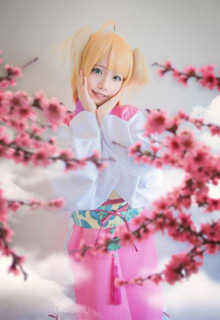 Cosplay福利/《狐妖小红娘》涂山苏苏萌妹COS