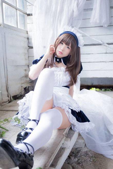 Cosplay福利/日本人气COSER五木昶白色女仆装COS