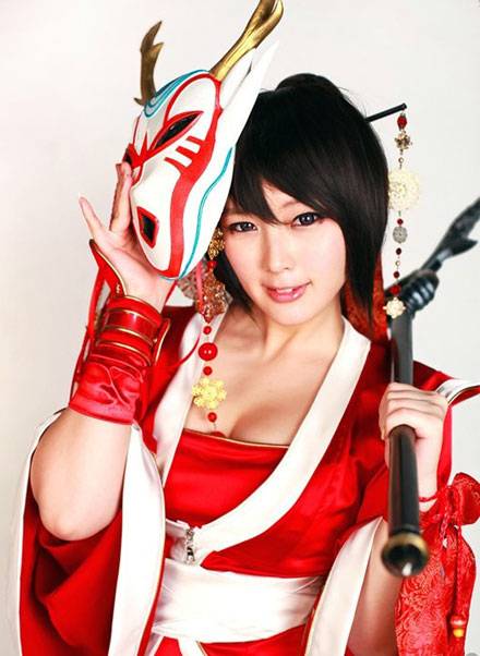 Cosplay福利/白皙萌妹小泉花阳海军COS