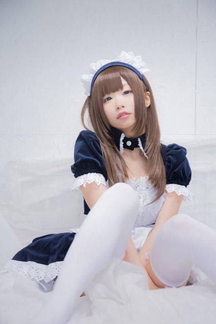Cosplay福利/日本人气COSER五木昶白色女仆装COS