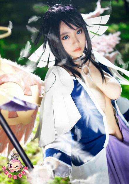 Cosplay福利/LOL拉克丝美少女战士皮肤COS