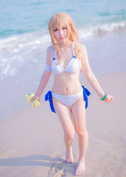 Cosplay福利/萌妹《龙与虎》逢坂大河泳装COS