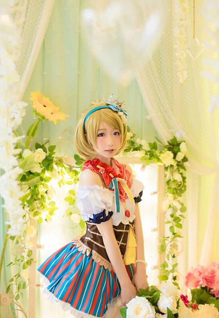 Cosplay福利/《Love Live！》小泉花阳童话Cos