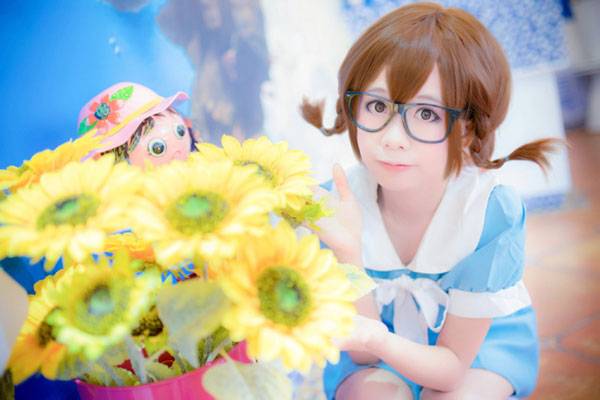 Cosplay福利/《轻音少女》平泽唯剧场版蓝裙COS