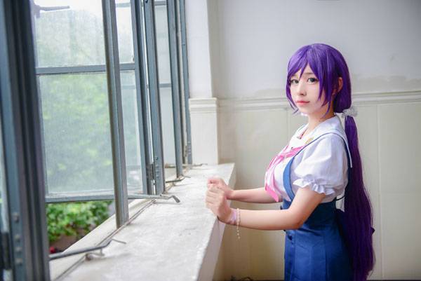 Cosplay福利/《Love Live！》东条希海军未觉醒Cos